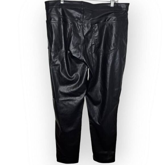 Old Navy Women's Plus Size OG High Rise Straight Vegan Leather size 18 Tall NWOT - Picture 4 of 7